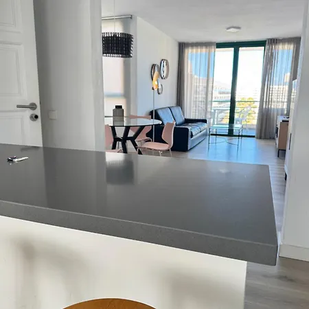 Espectacular Y Amplio Americas